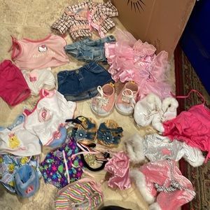 Build-A-Bear clothing bundle